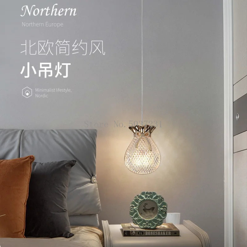 suspension LED en cristal doré au design nordique moderne