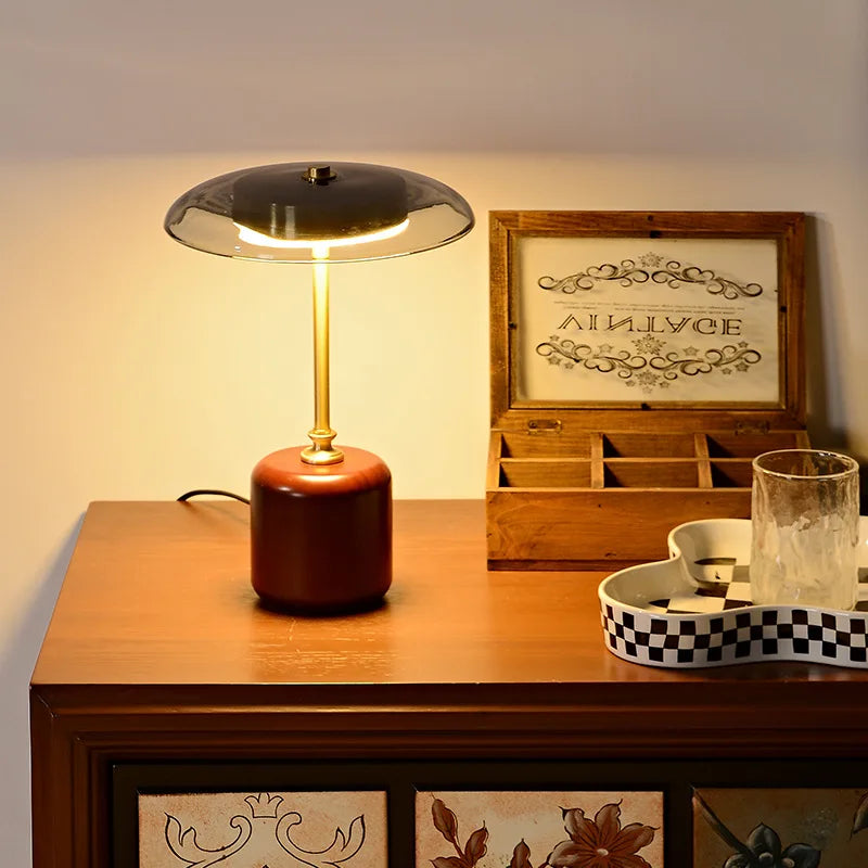 lampe à poser rétro design art déco en laiton et verre