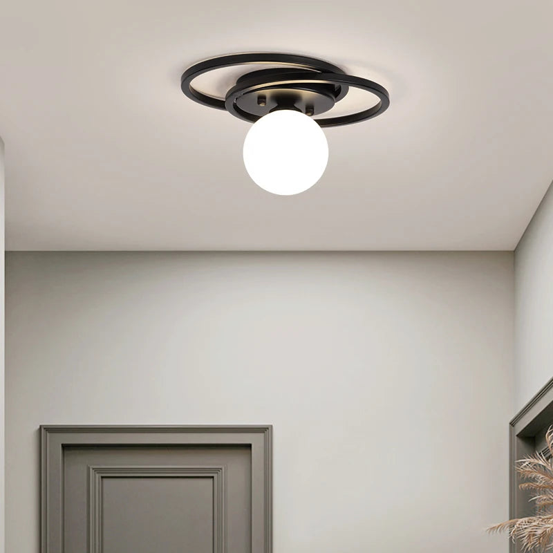 Plafonnier led or noir allée maison balcon
(72 caractères)