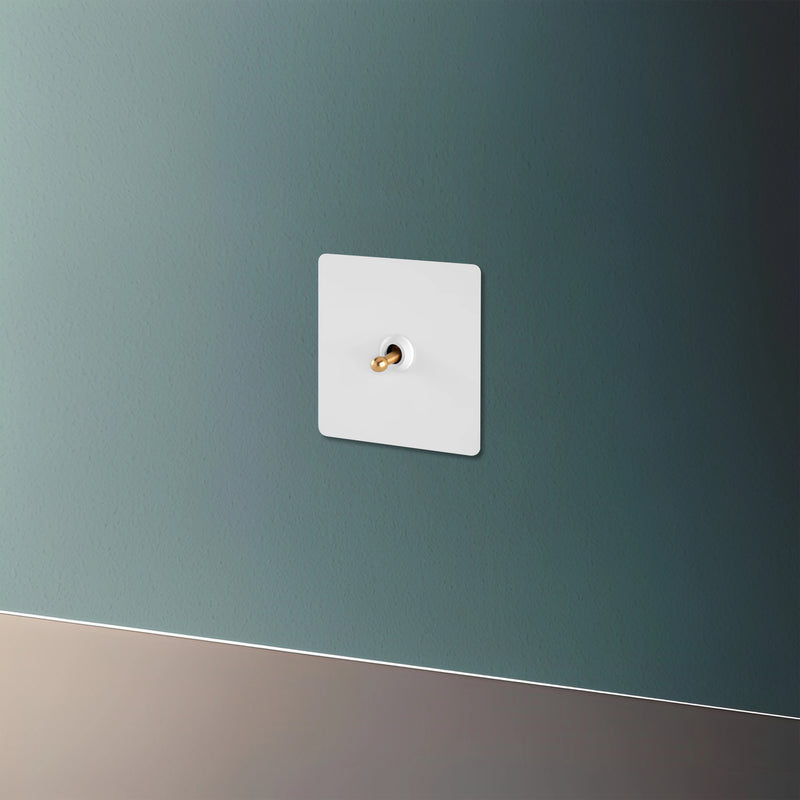 Prise électrique double (Europe) en acier blanc mat et bords arrondis