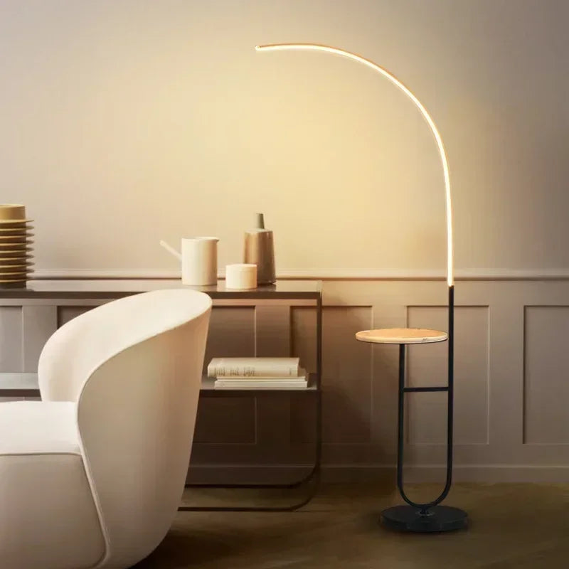 lampadaire à led avec rangement design minimaliste pour lecture et détente