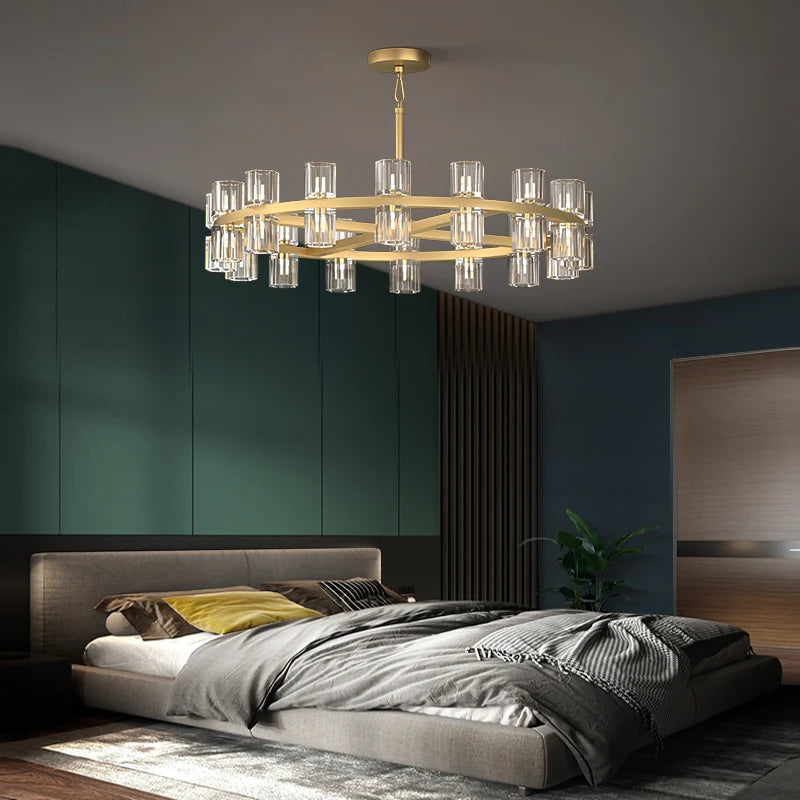 suspension classique en cristal noir et or design élégant