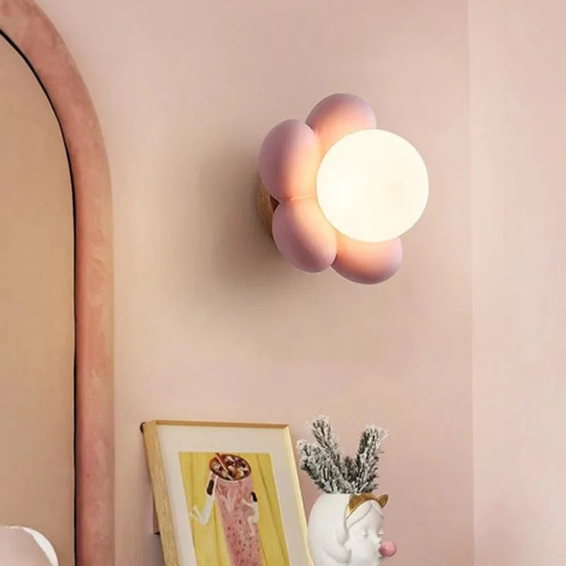 applique murale LED en résine en forme de fleur