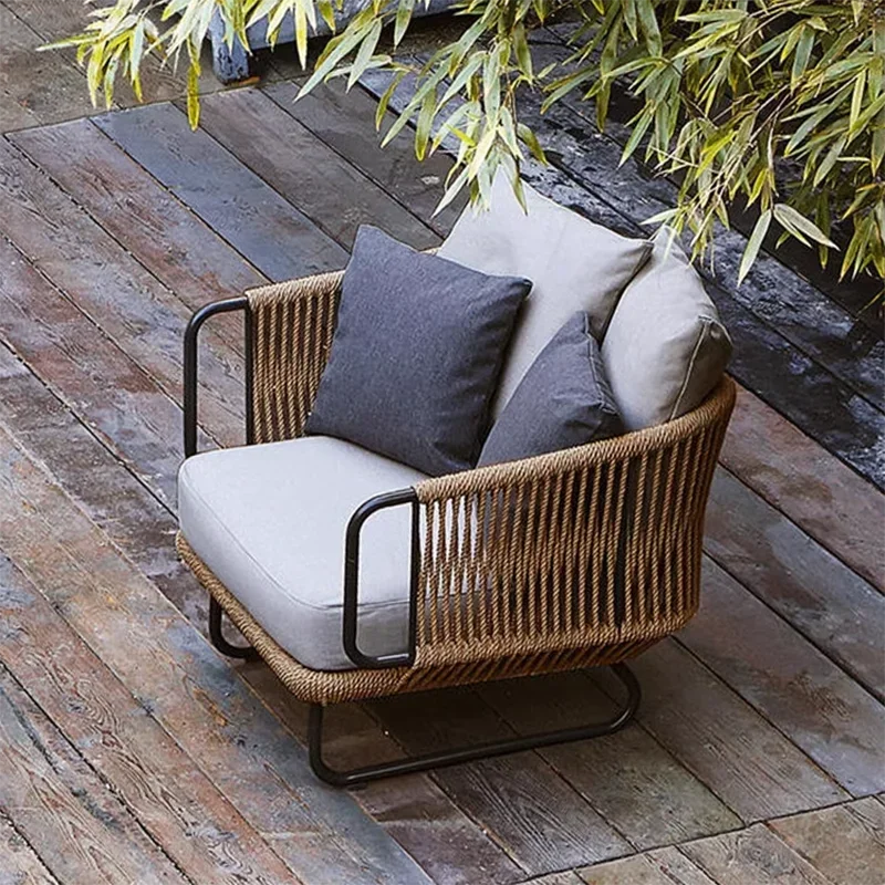 ensembles de meubles de jardin naturels avec coussins luxueux