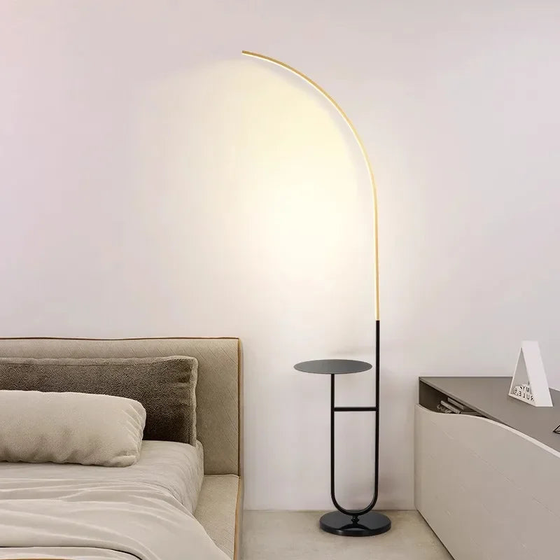 lampadaire à led avec rangement design minimaliste pour lecture et détente