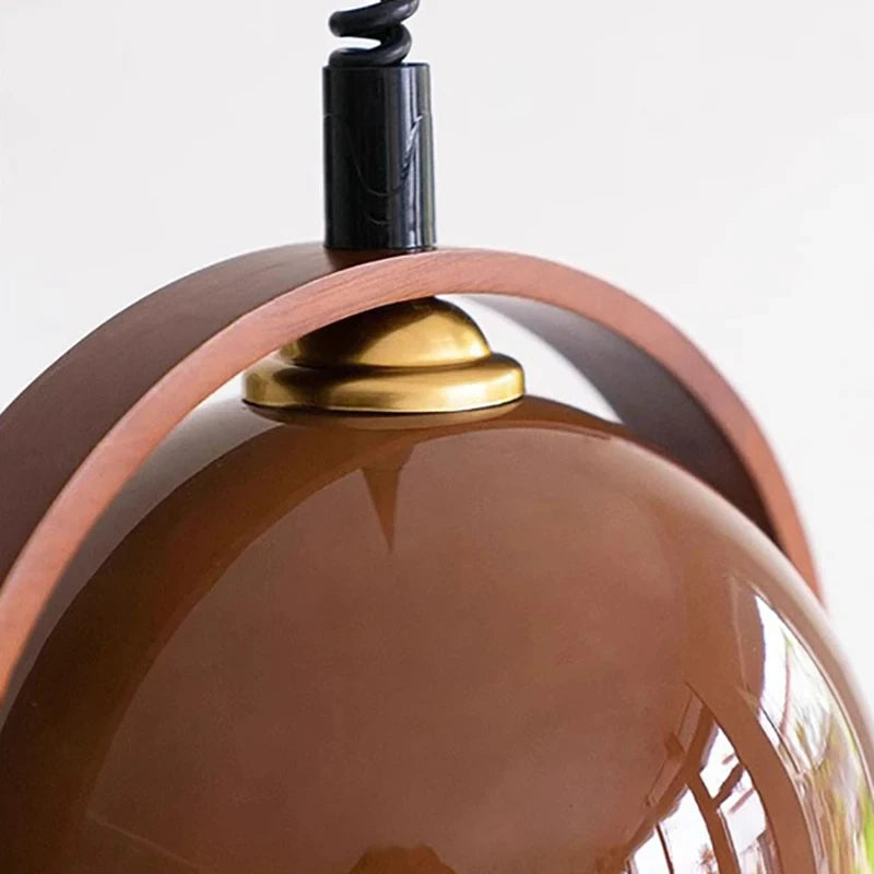 suspension en verre et bois foncé réglable en hauteur style