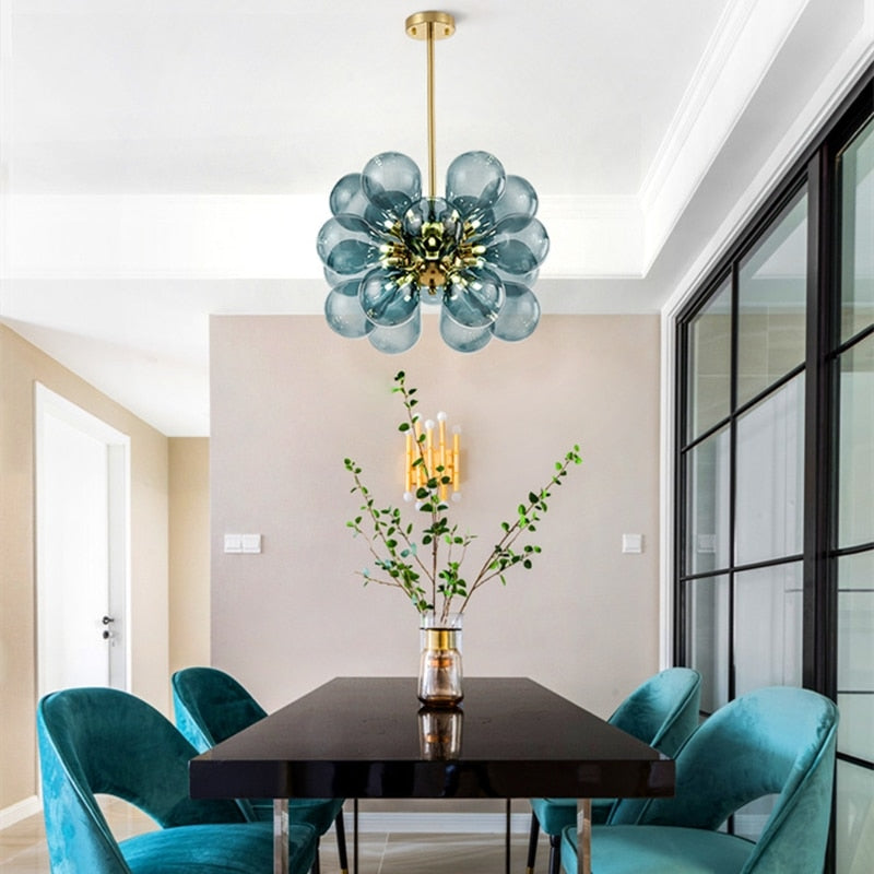 Lustre moderne avec multiple boule en verre Beans