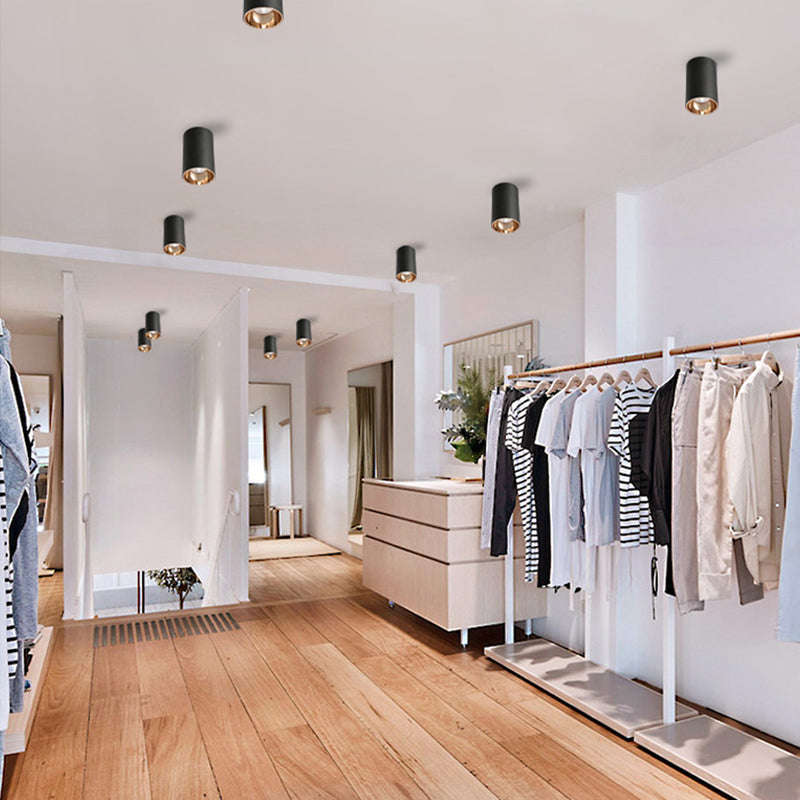 Spot design avec extérieur mat et intérieur doré Kofi