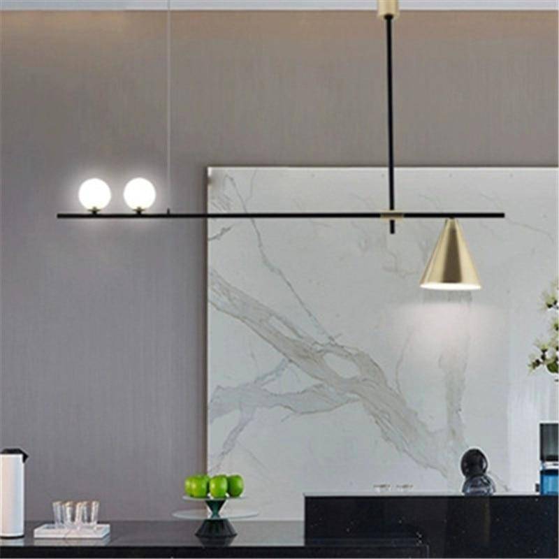 Lustre design avec lampe en boule et cône Magic