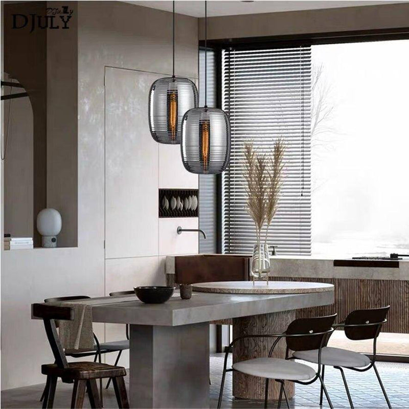 Suspension design LED avec abat-jour arrondi en verre à stripes Loft