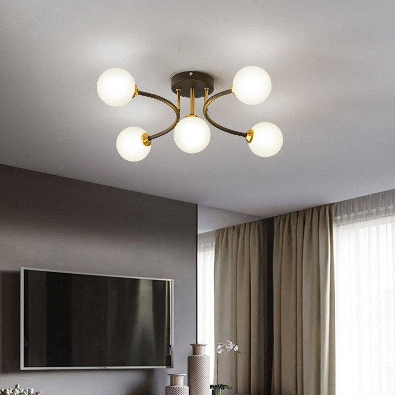 Lustre design à LED en métal avec plusieurs boules en verre Creative