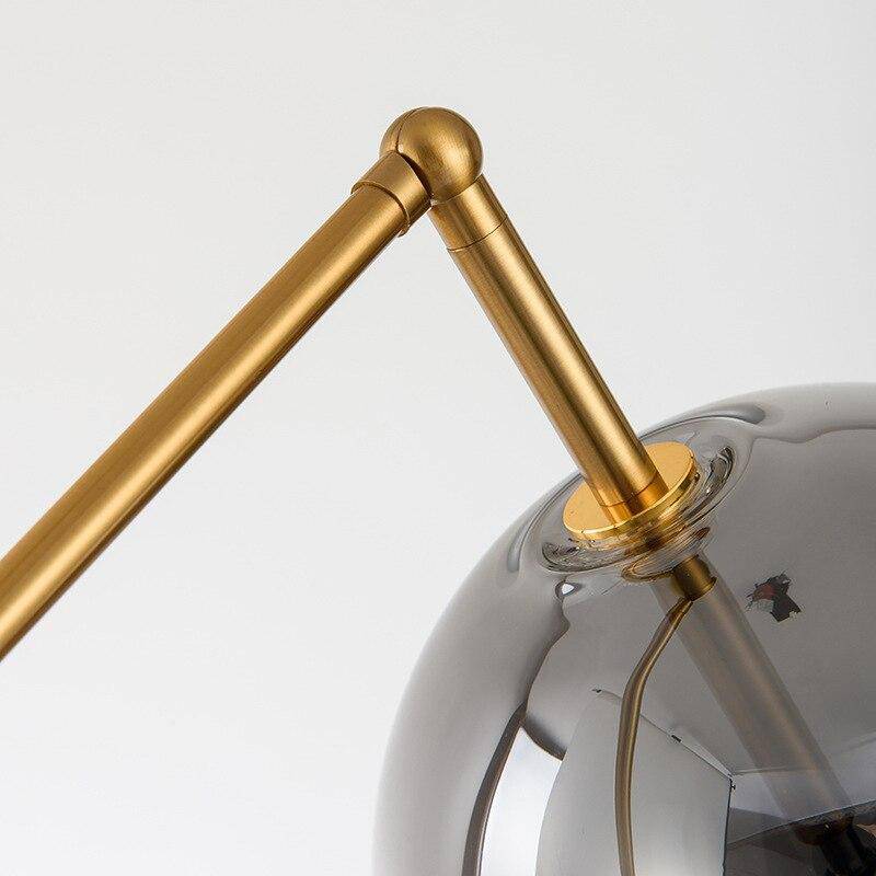 Lampe de bureau design ajustable doré Model