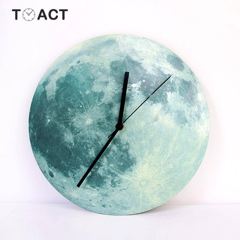 Horloge murale ronde lune colorée 30cm Luminous