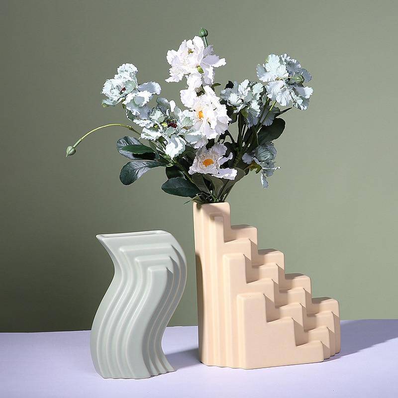 Vase moderne aux formes géométriques style Floride B