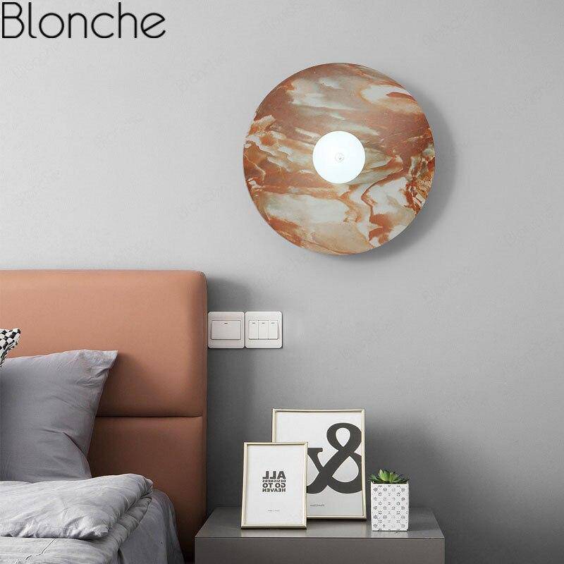Applique murale design LED avec disque métal coloré Nordic