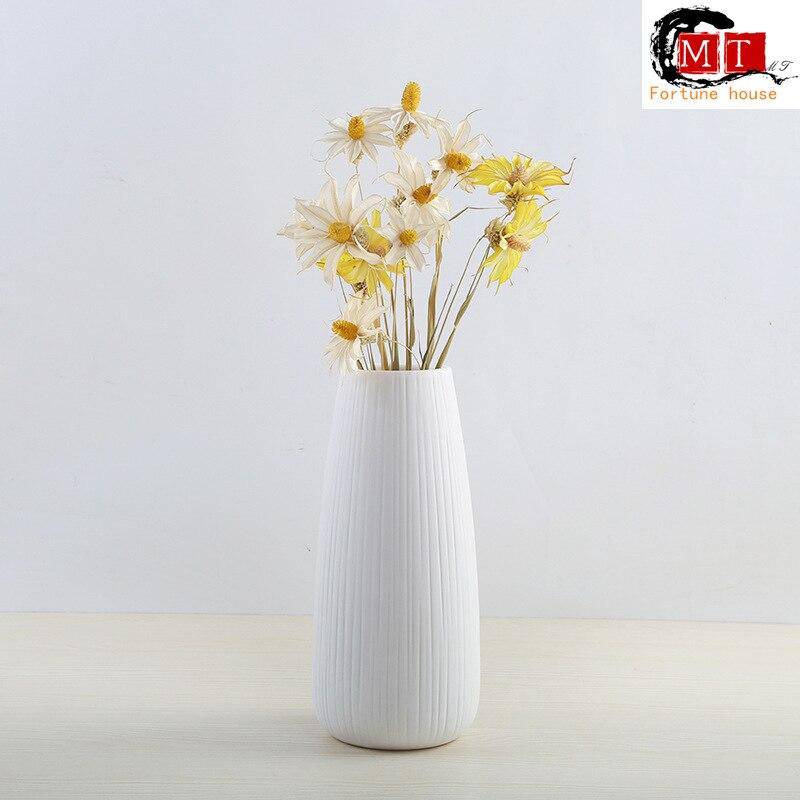 Vase moderne en porcelaine blanc Nordic