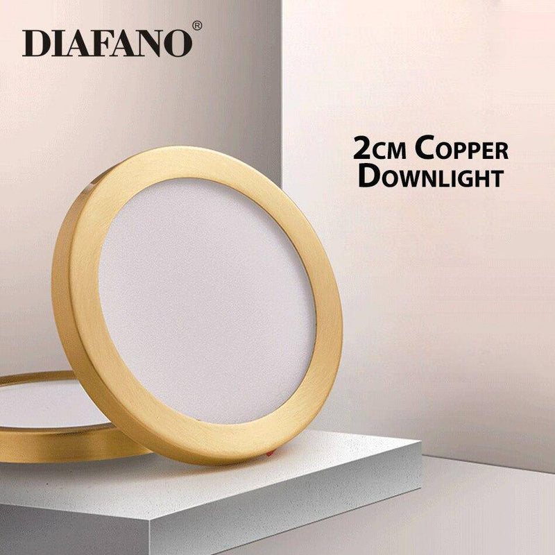 Spot encastré LED rond avec bordure dorée