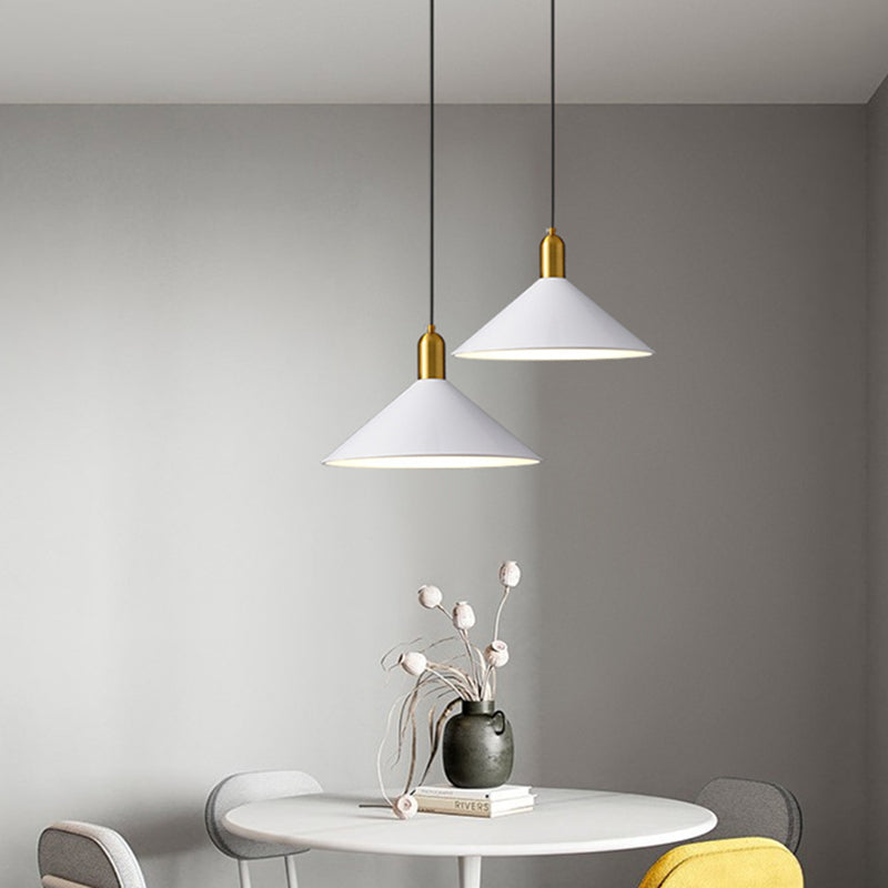 Suspension moderne LED avec abat-jour plat Sidonia