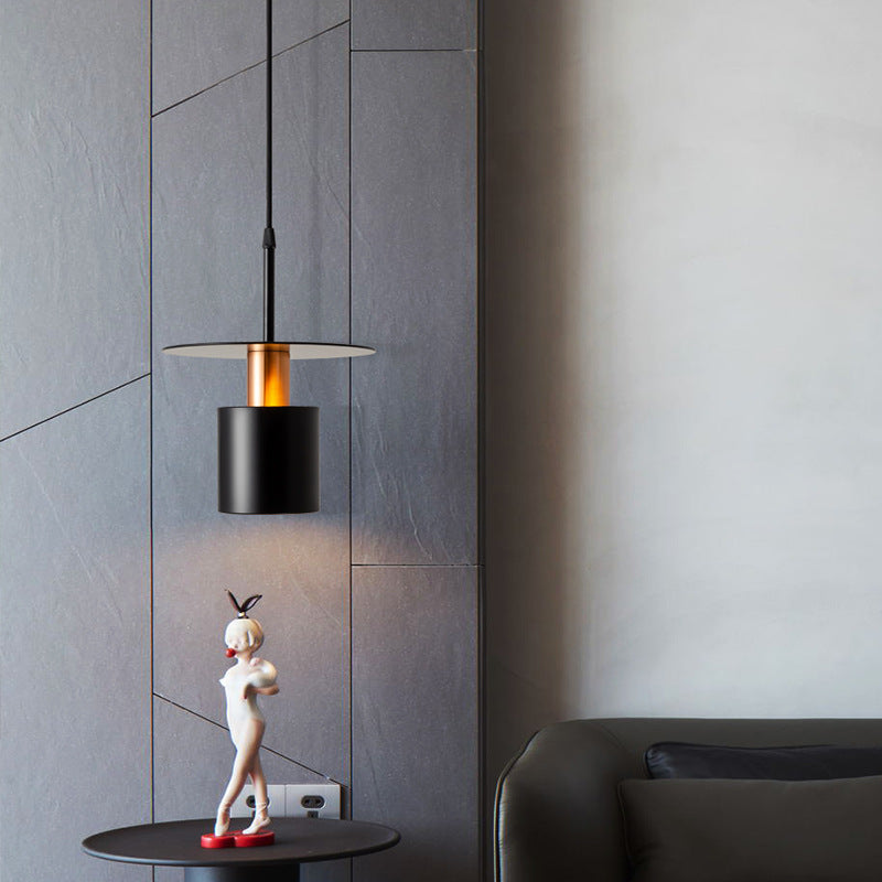 Suspension design avec abat-jour cylindrique Roscot