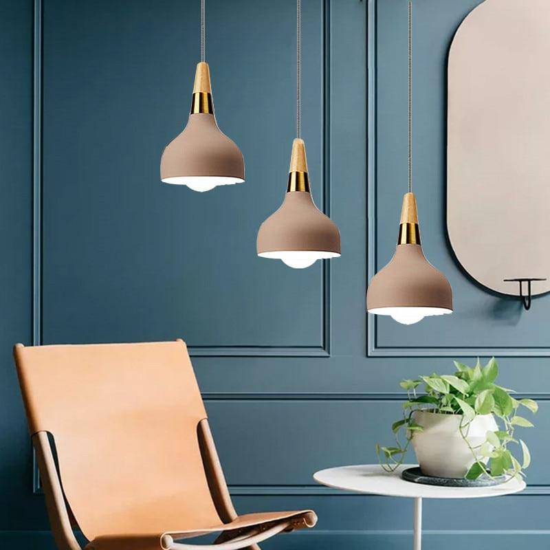 Suspension design LED avec abat-jour en métal khaki doré style Casa