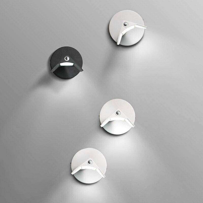 Applique murale design à LED en métal aux formes géométriques