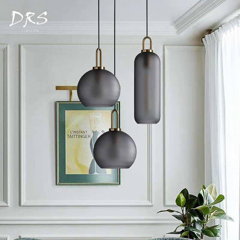 Suspension design boule en verre Room