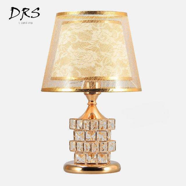 Lampe de chevet abat-jour et cristaux Rubiks