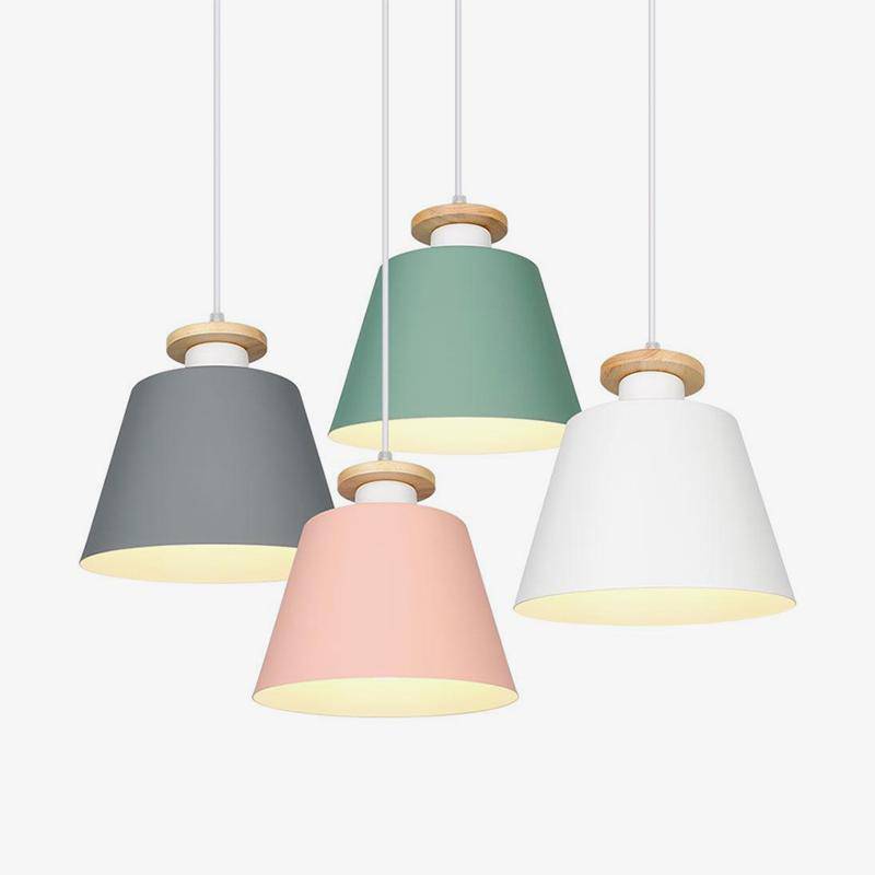 Suspension LED conique de couleurs Restaurant