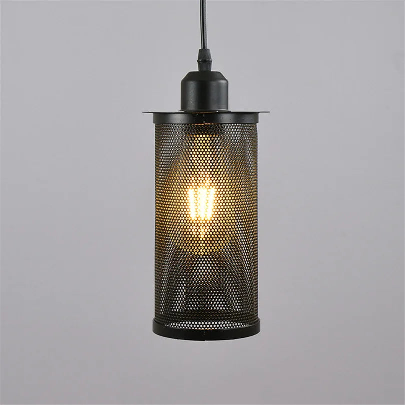 suspension industrielle en maille de fer pour bar et loft vintage - vue 5 sur 6