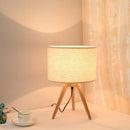 lampe à poser moderne en bois avec abat-jour tissu décoratif