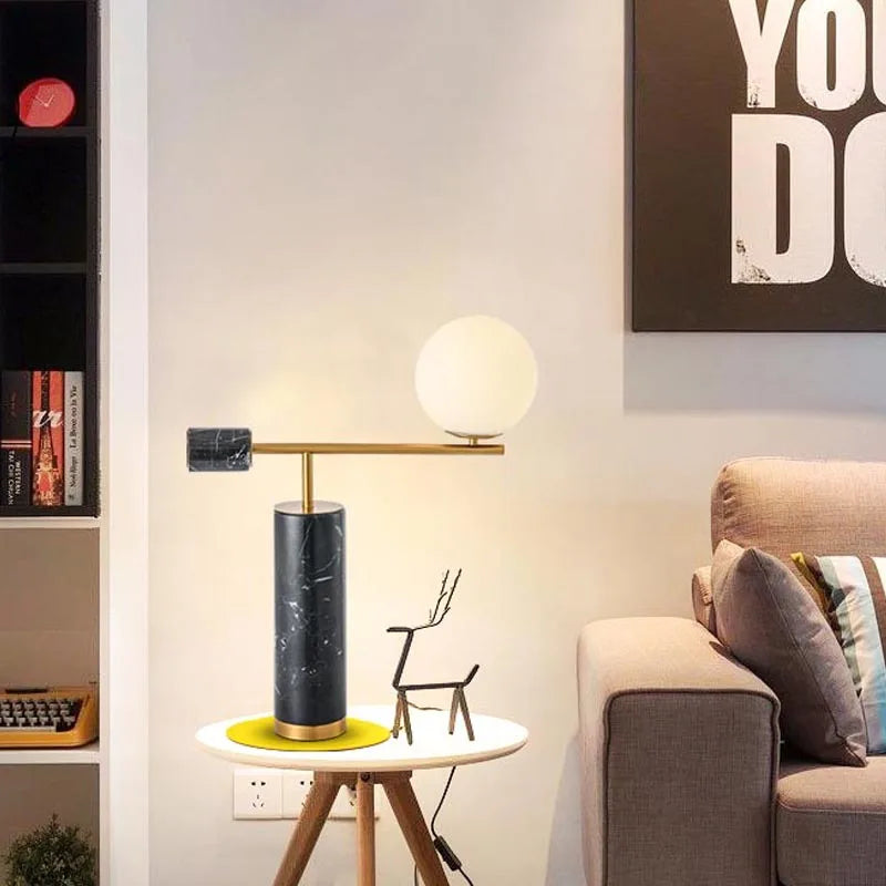 lampe à poser en verre design moderne pour décoration intérieure - vue 3 sur 8