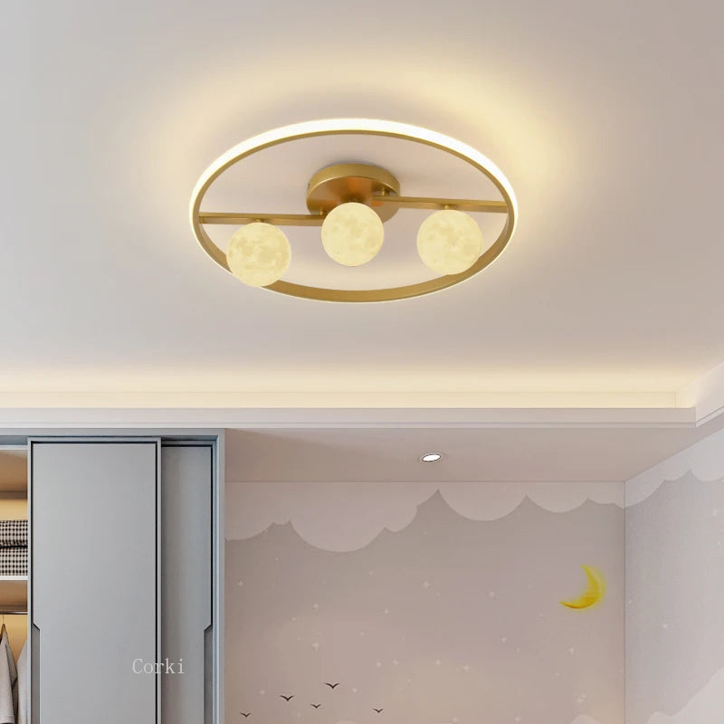 plafonnier design en métal noir doré boule blanche pour intérieur moderne - vue 6 sur 18