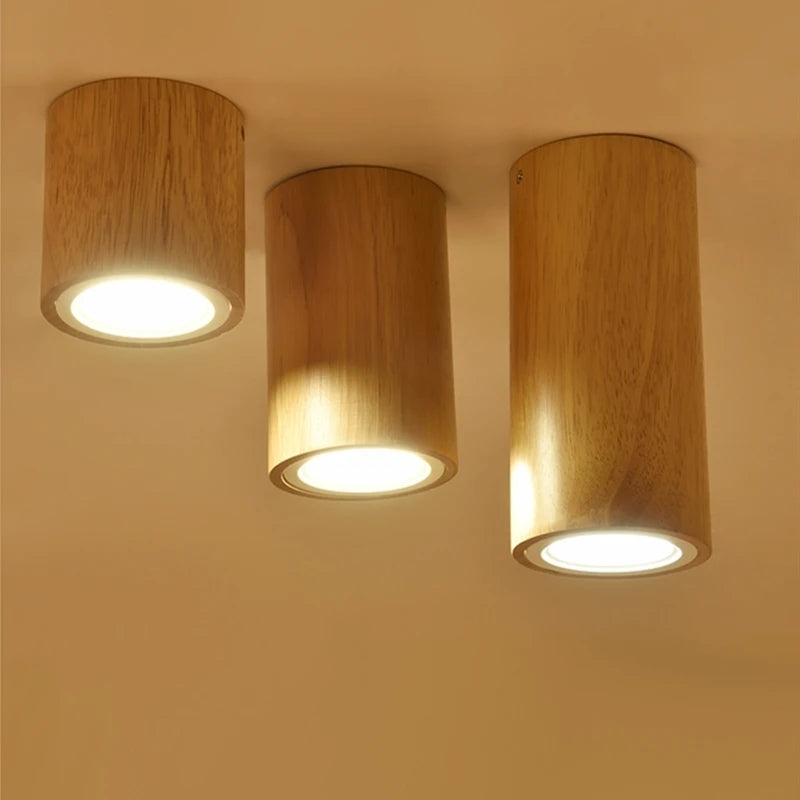 Spot Led rond en bois au design nordique
