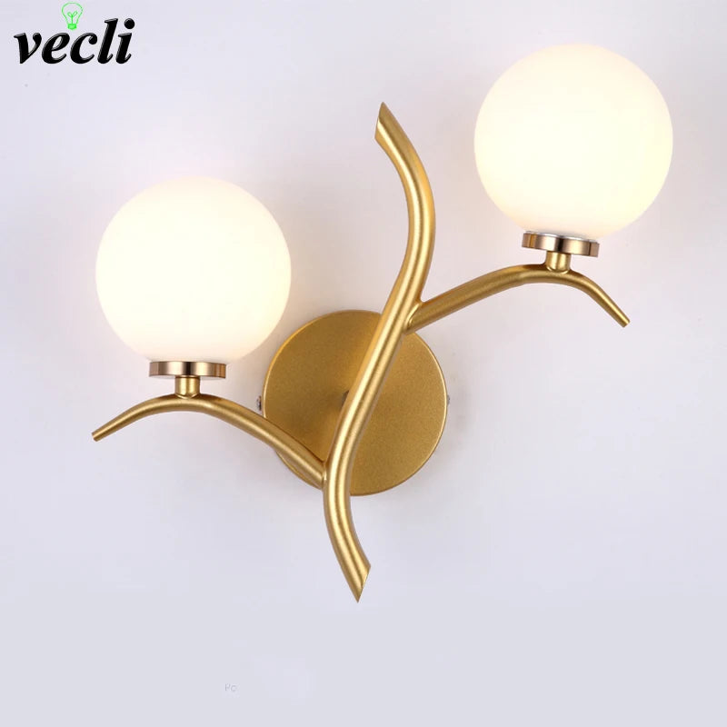 Applique murale led en métal nordique boule de verre dorée postmoderne loft café