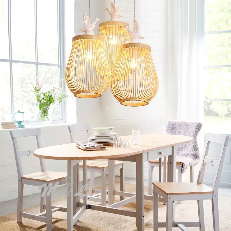 suspension moderne en bois et bambou design oiseau décoratif - vue 4 sur 10