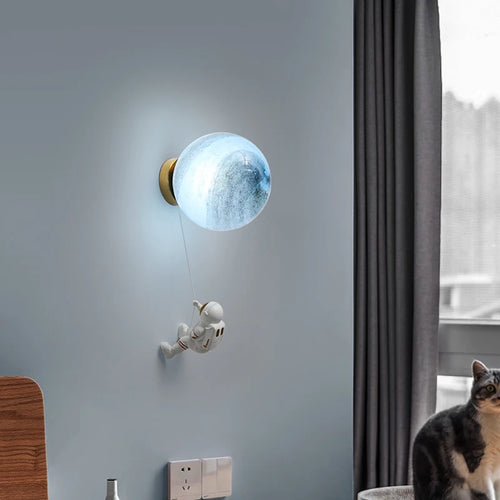 applique murale lune nordique pour chambre d'enfants en cuivre - vue 3 sur 18