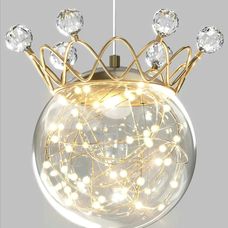 Applique murale suspendue en forme de couronne de cristal - vue 6 sur 10