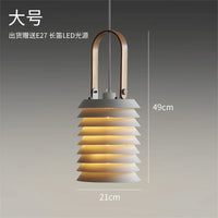 suspension design en forme de lanterne pour intérieur élégant