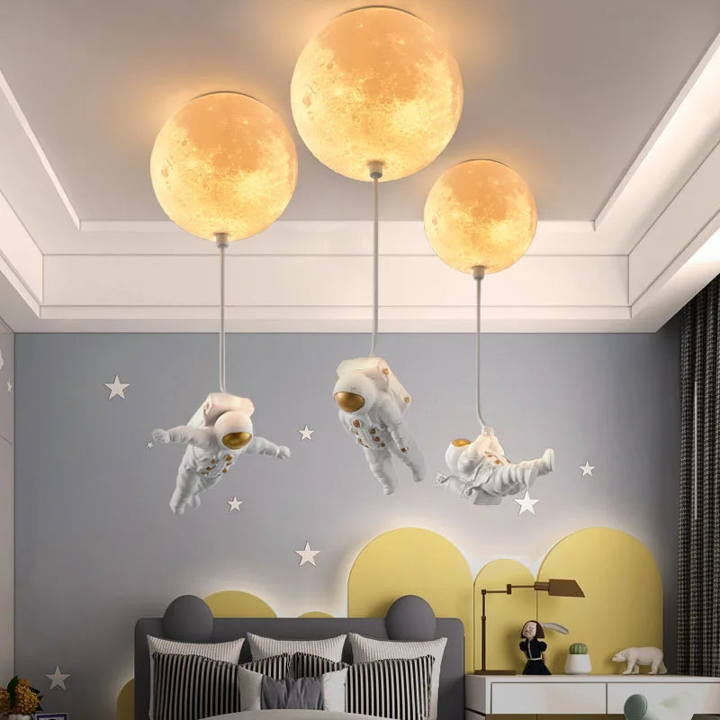 plafonnier lunaire décoratif avec astronaute idéal pour chambre - vue 3 sur 15