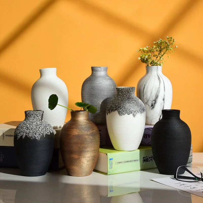 vase en céramique moderne pour décoration intérieure de fleurs - vue 6 sur 11
