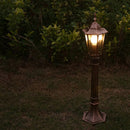 lampe de jardin extérieure rétro pour les espaces extérieurs et les allées