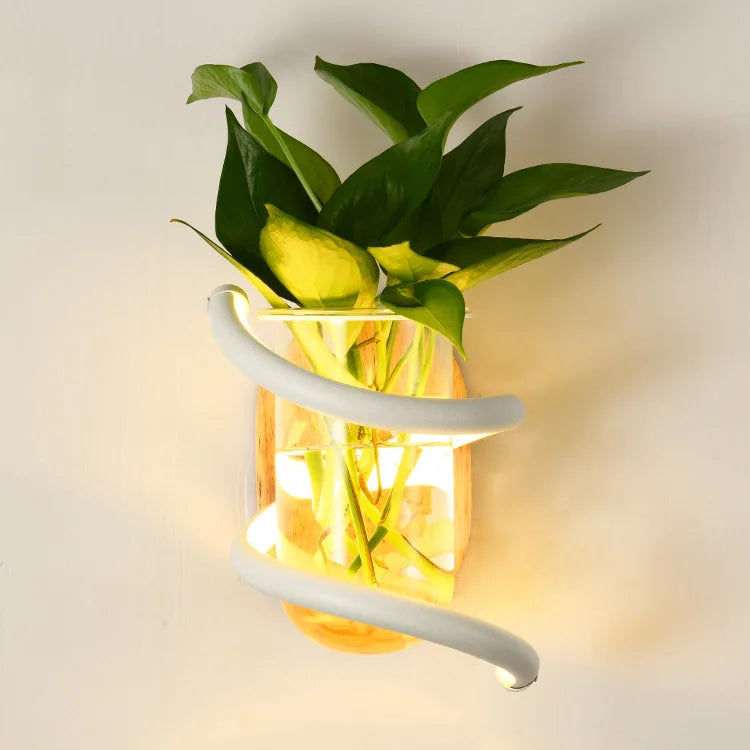applique murale nordique en bois avec plante verte pour ambiance chaleureuse - vue 6 sur 9