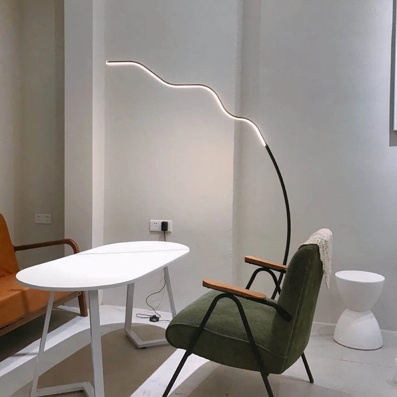 Lampadaire ondulé LED à télécommande - vue 7 sur 8