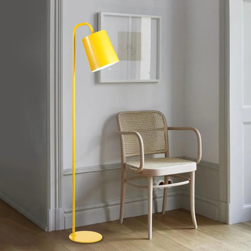 lampadaire décoratif style nordique en couleur macaron - vue 5 sur 7
