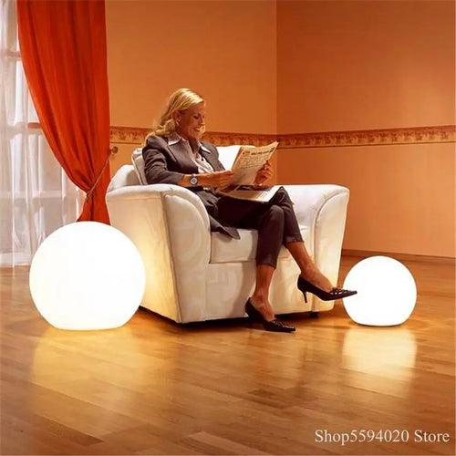 lampadaire LED moderne à boules pour décoration intérieure et extérieure - vue 7 sur 6