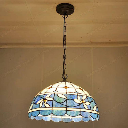 lustre antique en vitrail pour ambiance nostalgique et restaurant - vue 4 sur 6