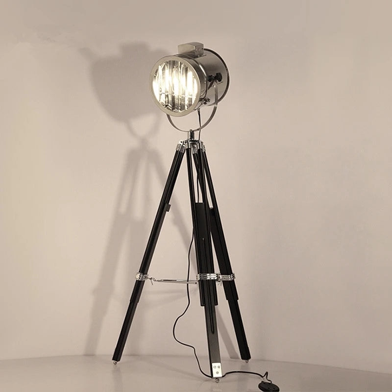lampadaire moderne métal nordique trépied créatif gzmj - vue 3 sur 8
