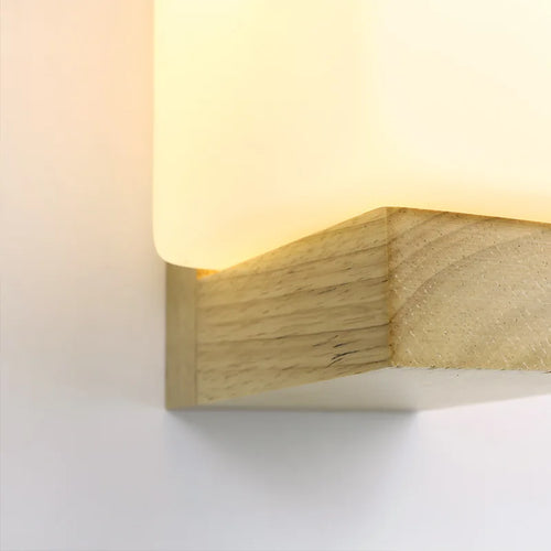 applique murale moderne en bois avec veilleuse et abat-jour dépoli - vue 5 sur 7