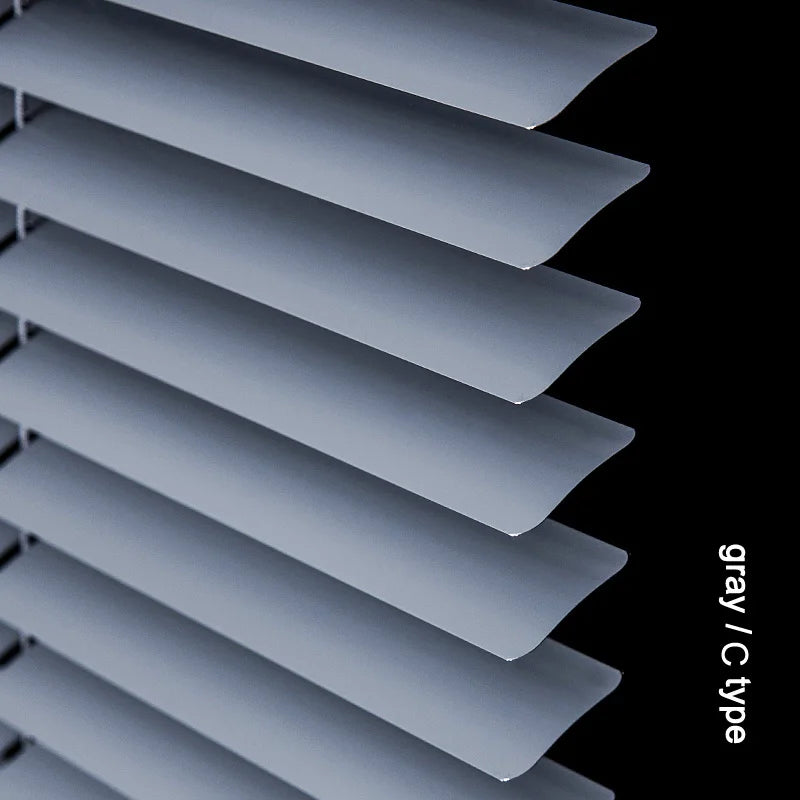 Store venitien aluminium sur mesure occultant sans percage