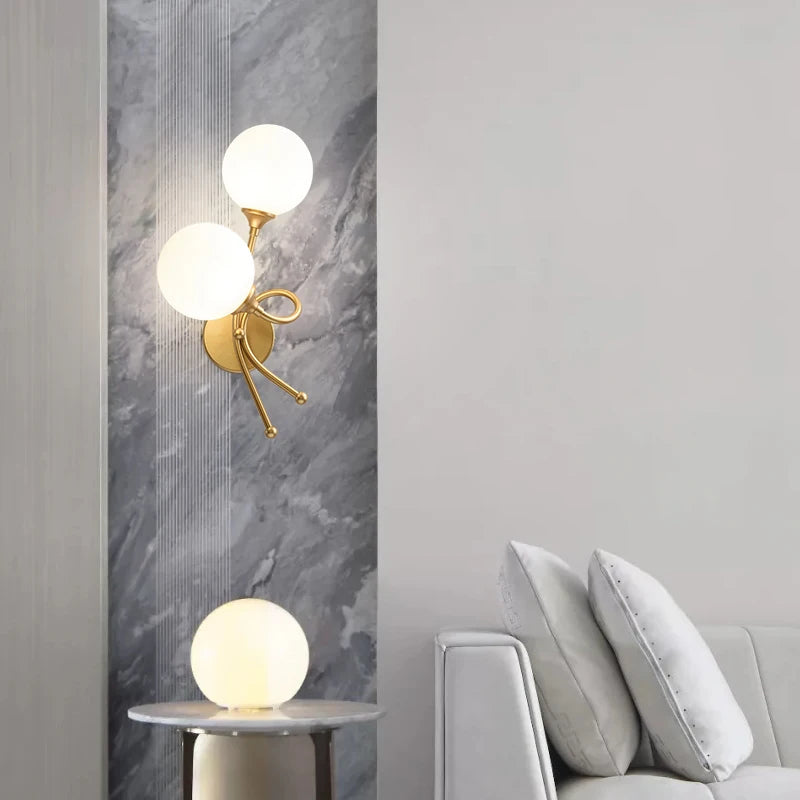 Applique Post-moderne minimaliste boule de verre blanc nordique personnalité créative porche balcon lampe chambre lampe or Bronze